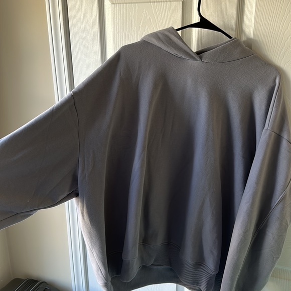 A new day, target sweatshirt - Picture 2 of 5